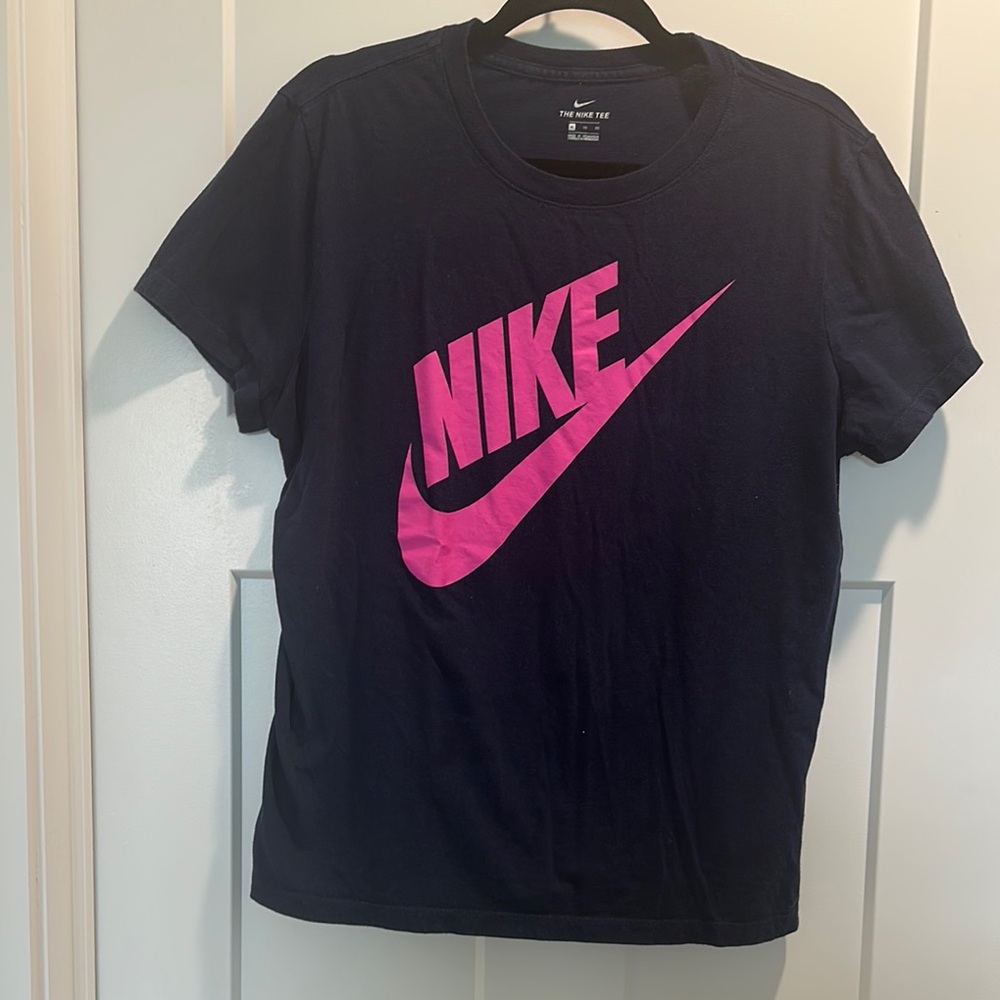 Nike Tee in Navy with Vibrant Pink Logo